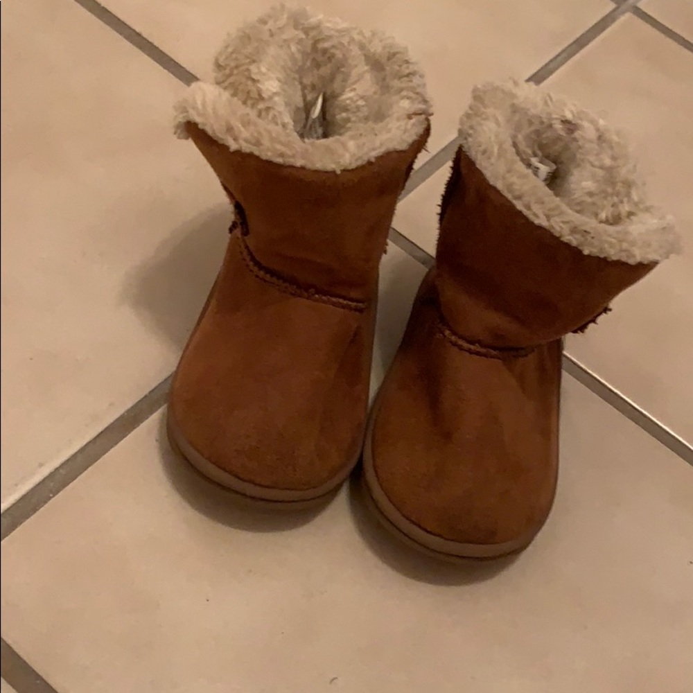 Baby girl boots